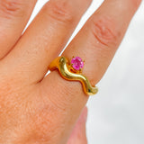 Wave Ring Gold with 1 Stone # 14 | Size 7