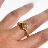 Wave Ring Gold with 1 Stone # 17 | Size 7.5
