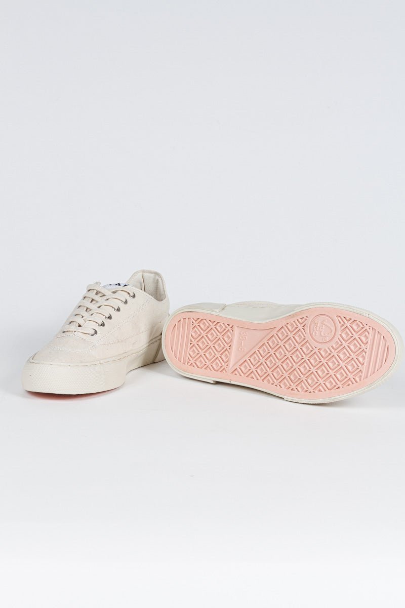 EKNKeir Sneaker | Ecru Canvas Vegan36