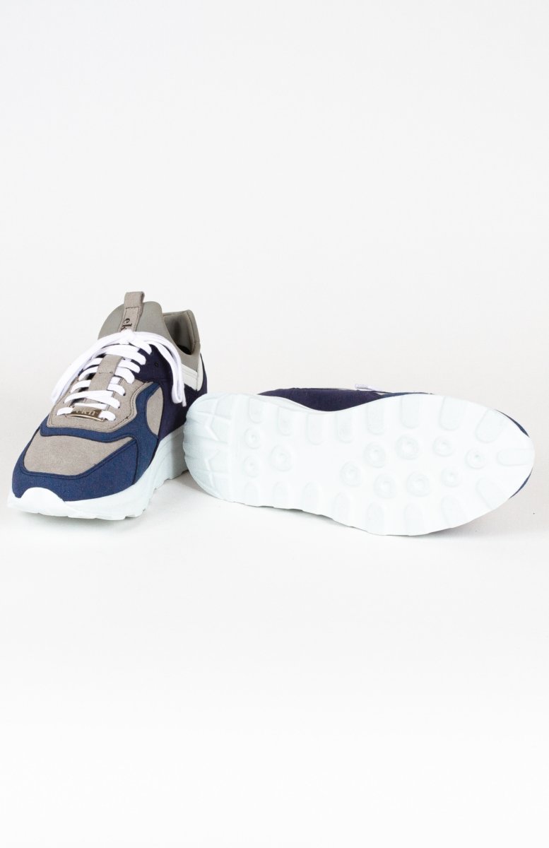 EKNLarch Sneaker | Blue Vegan Leather + Neoprene35