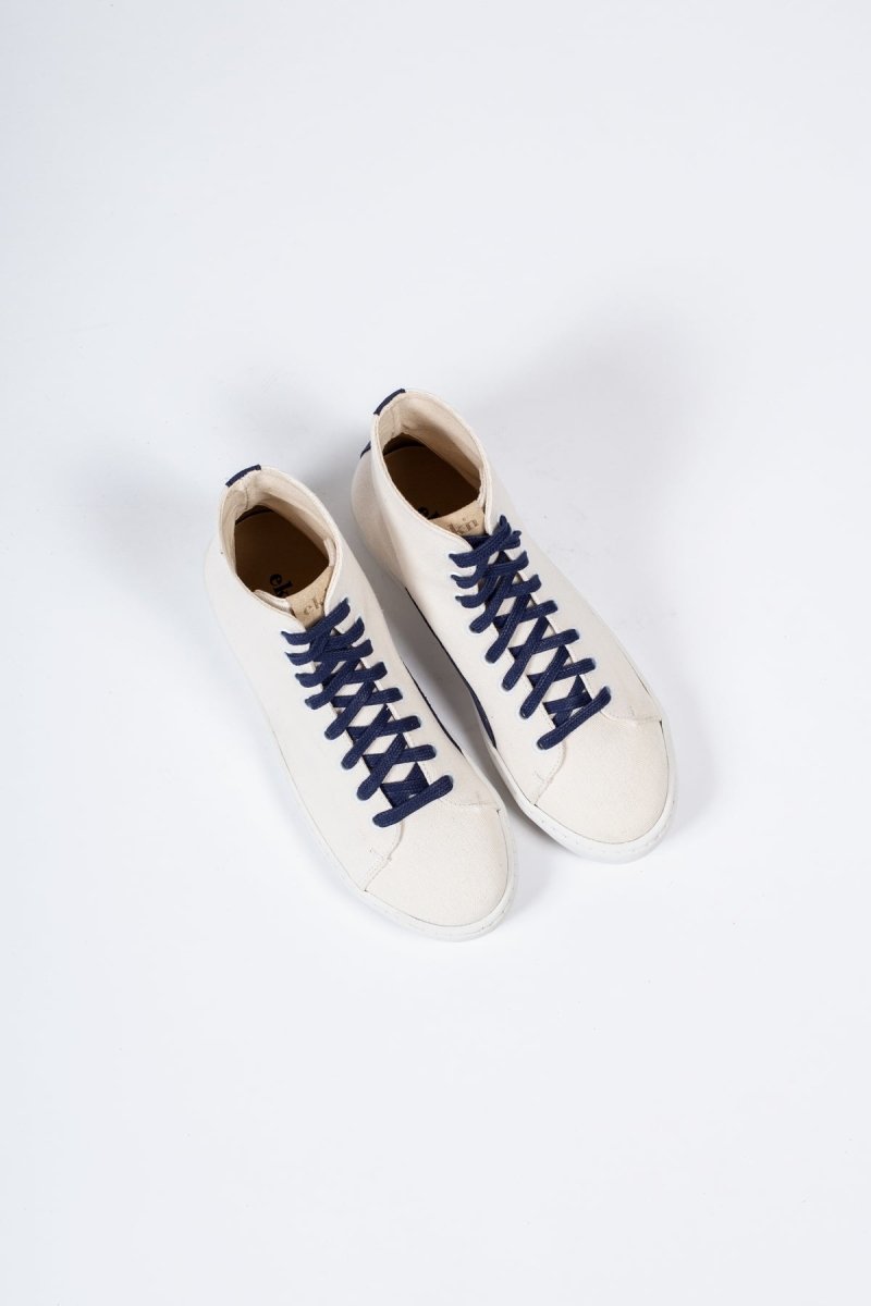 EKNOak High Sneaker | White Vegan Canvas36