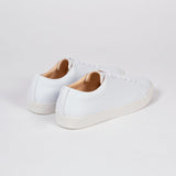 EKNOak Sneaker | White Leather35
