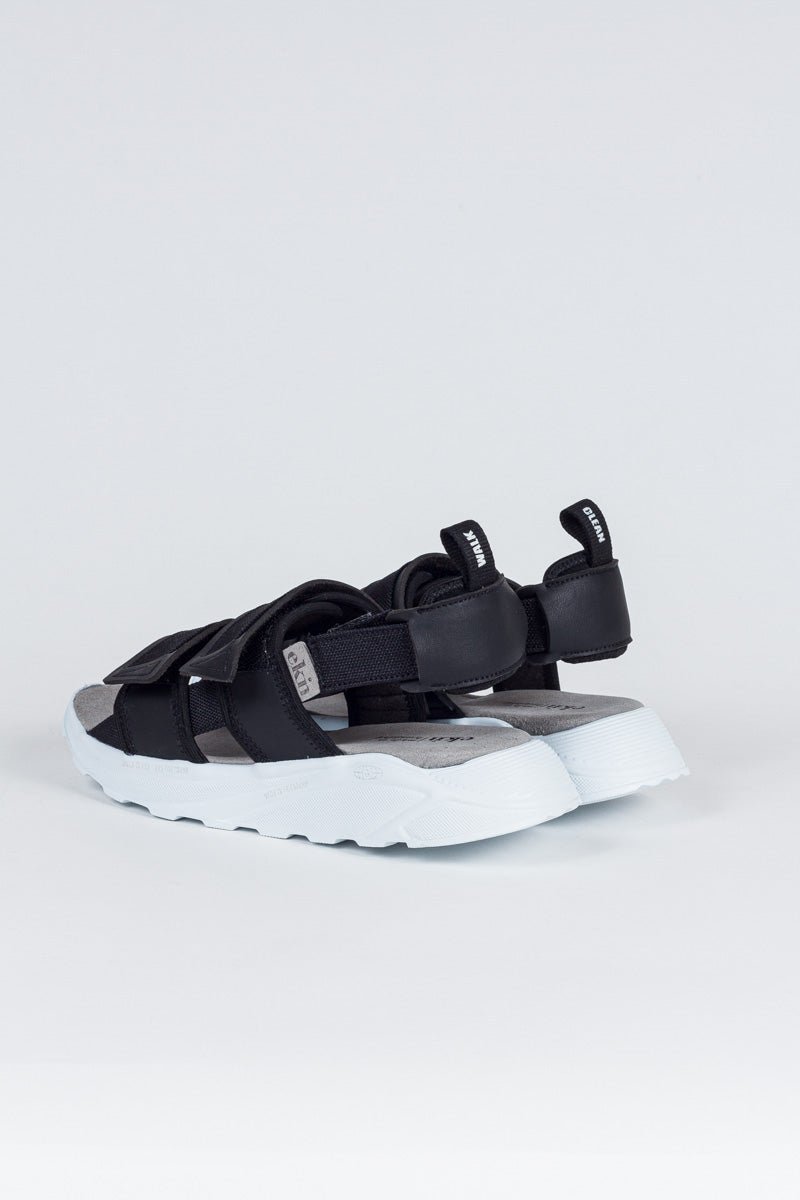 EKNPeach Sandal | Black Vegan36