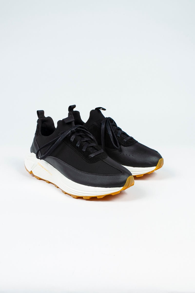 EKNYew Sneaker | Black Neoprene + Leather36