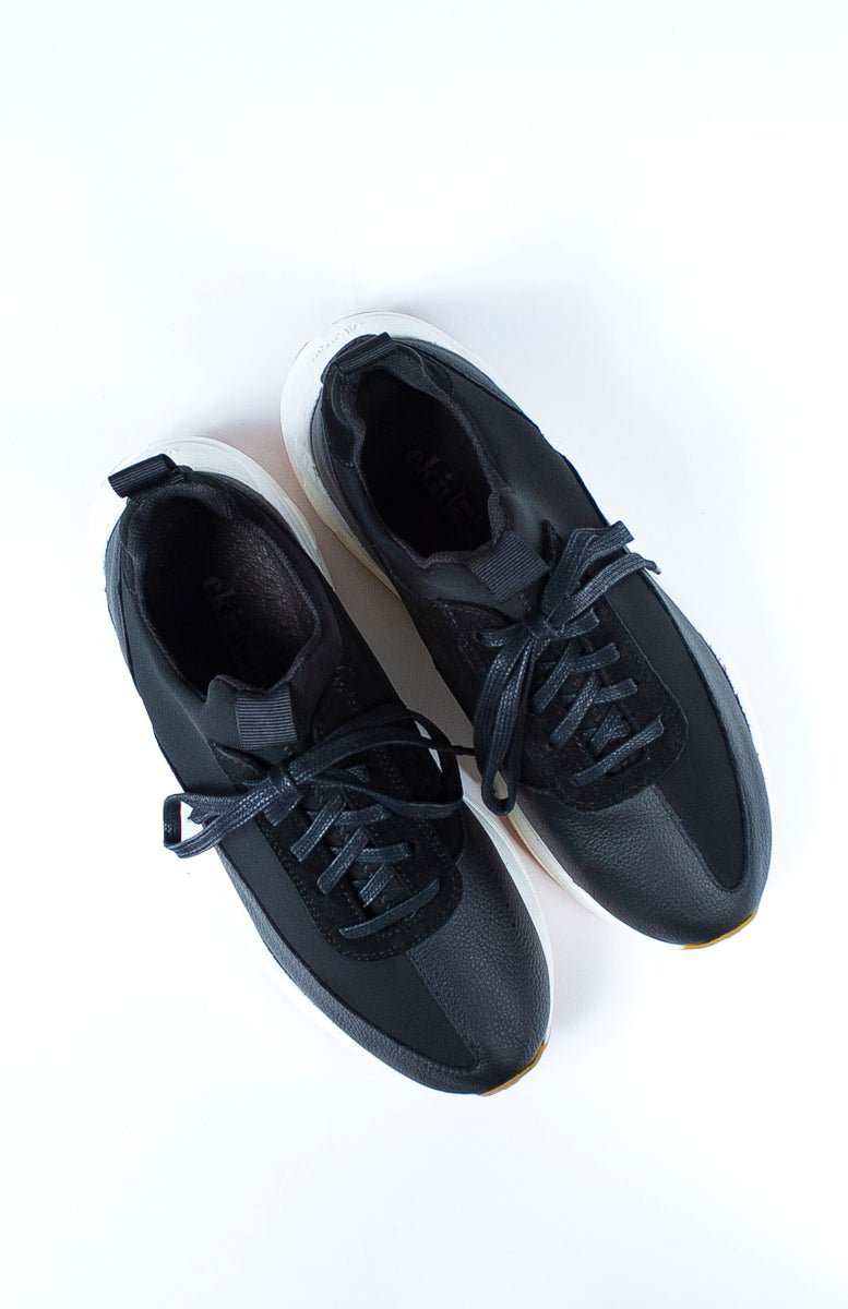 EKNYew Sneaker | Black Neoprene + Leather36