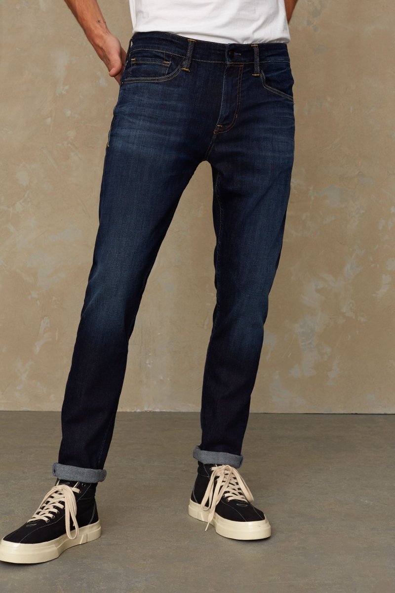 KINGS OF INDIGOCharles Jeans | Dark Used30/32