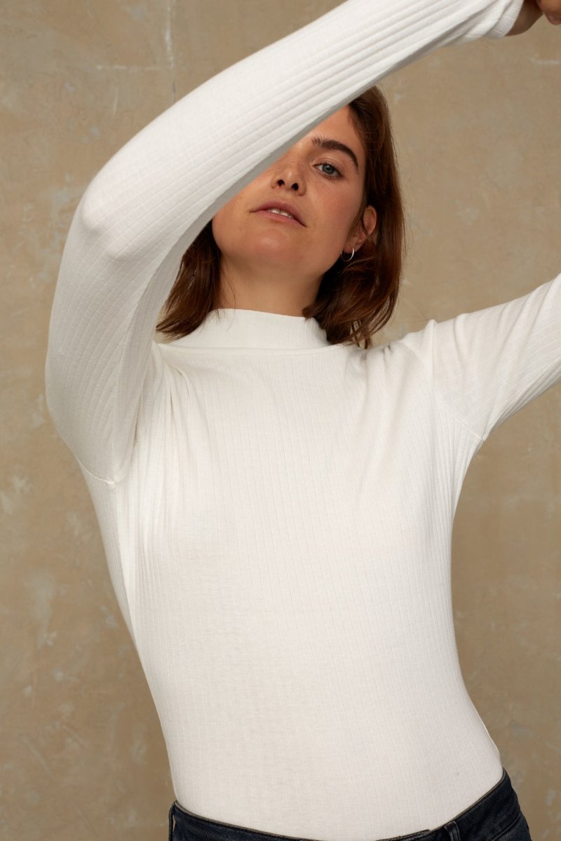 KINGS OF INDIGOJacobina Long Sleeve T-Shirt | Off WhiteXS