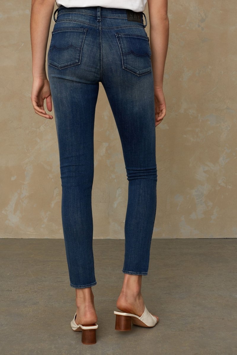KINGS OF INDIGOJuno Jeans | Medium Used24/30