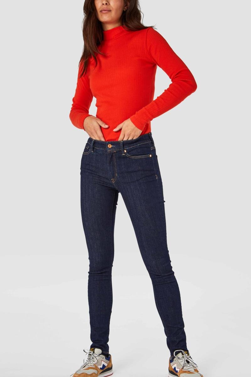 KINGS OF INDIGOJuno Jeans | Myla Rinse24/30