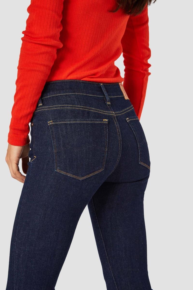 KINGS OF INDIGOJuno Jeans | Myla Rinse24/30