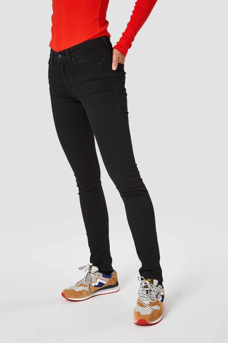 KINGS OF INDIGOJuno Jeans | Stay Black24/30