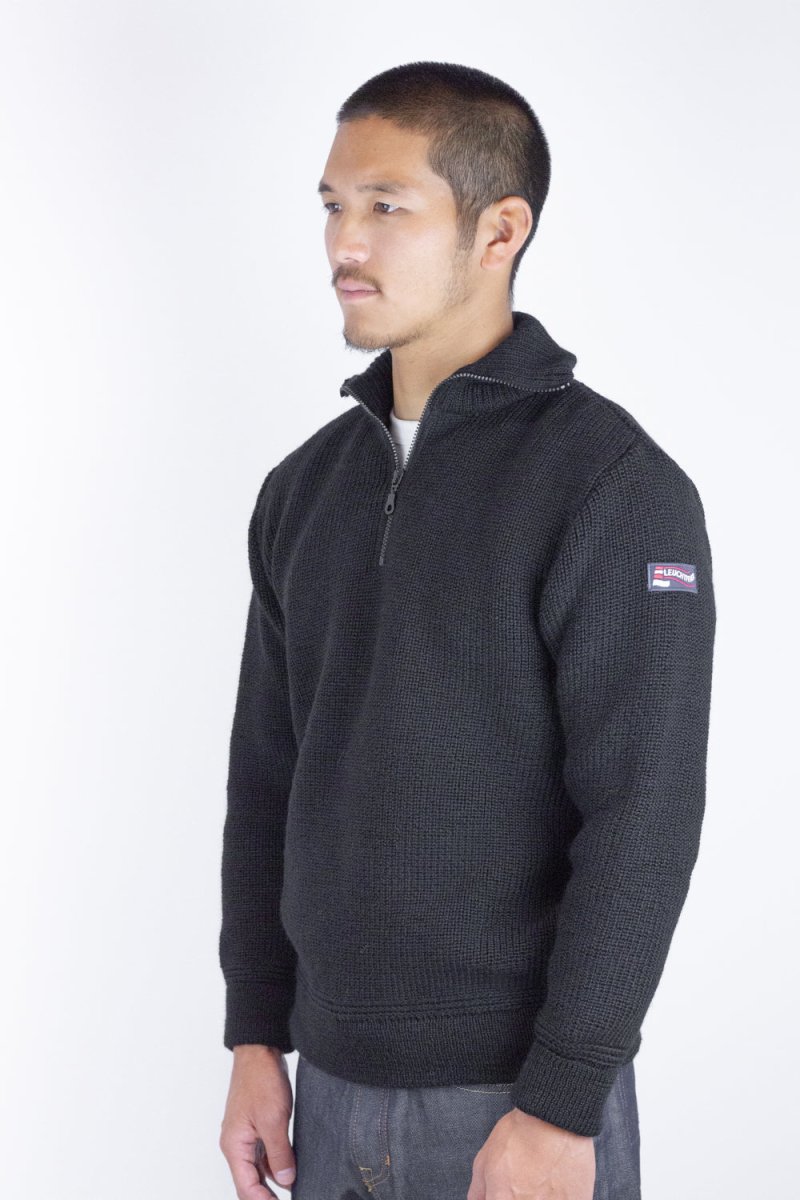 LEUCHTFEUER STRICKWARENAdmiral Troyer | Black40/XS