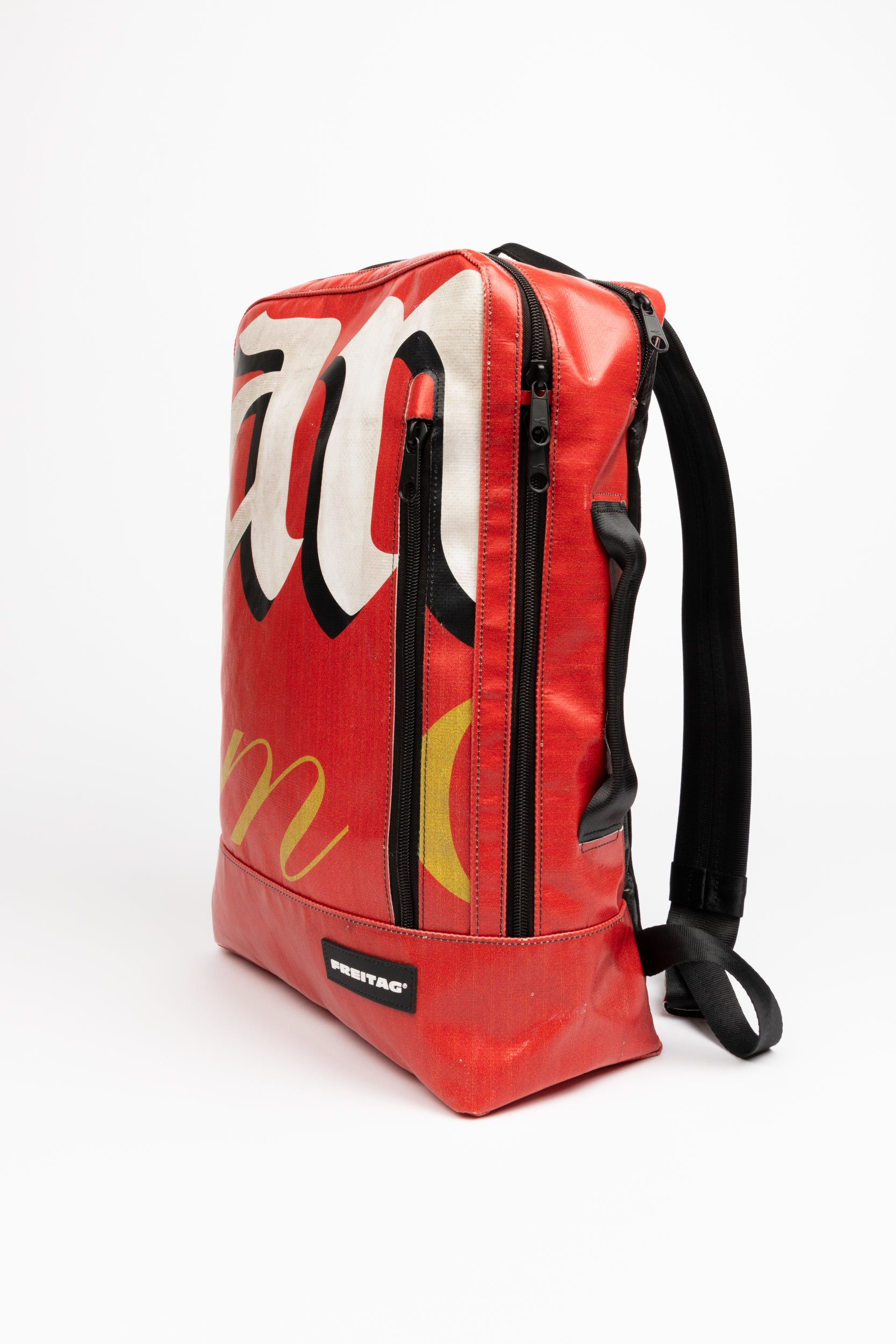 FREITAG F48 HAZZARD リュック レッド Freitag Backpacks - F155 Clapton, F201 Pete, F306 Hazzard, F49