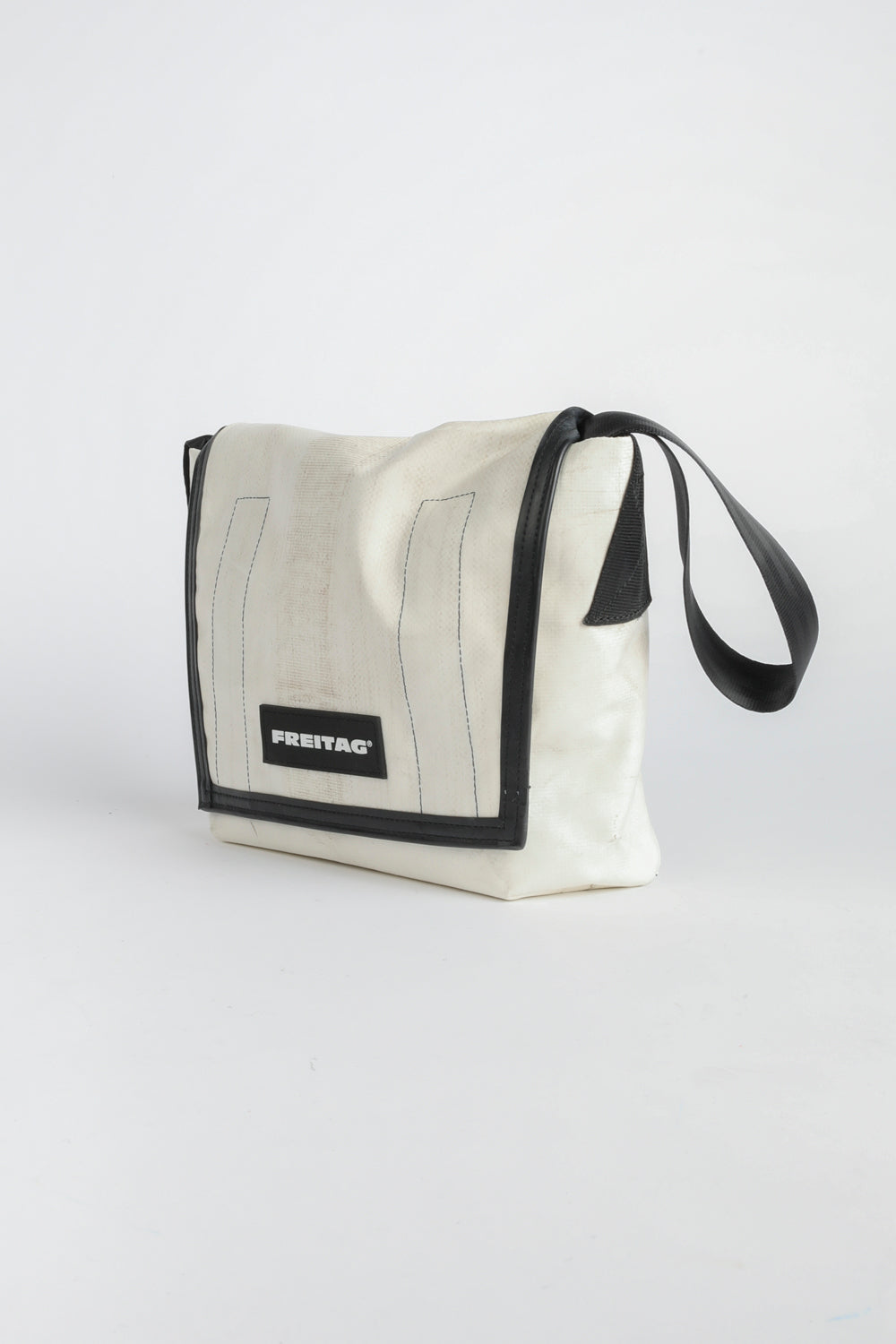 FREITAG LASSIE オールクリームホワイト F11 LASSIE | FREITAG