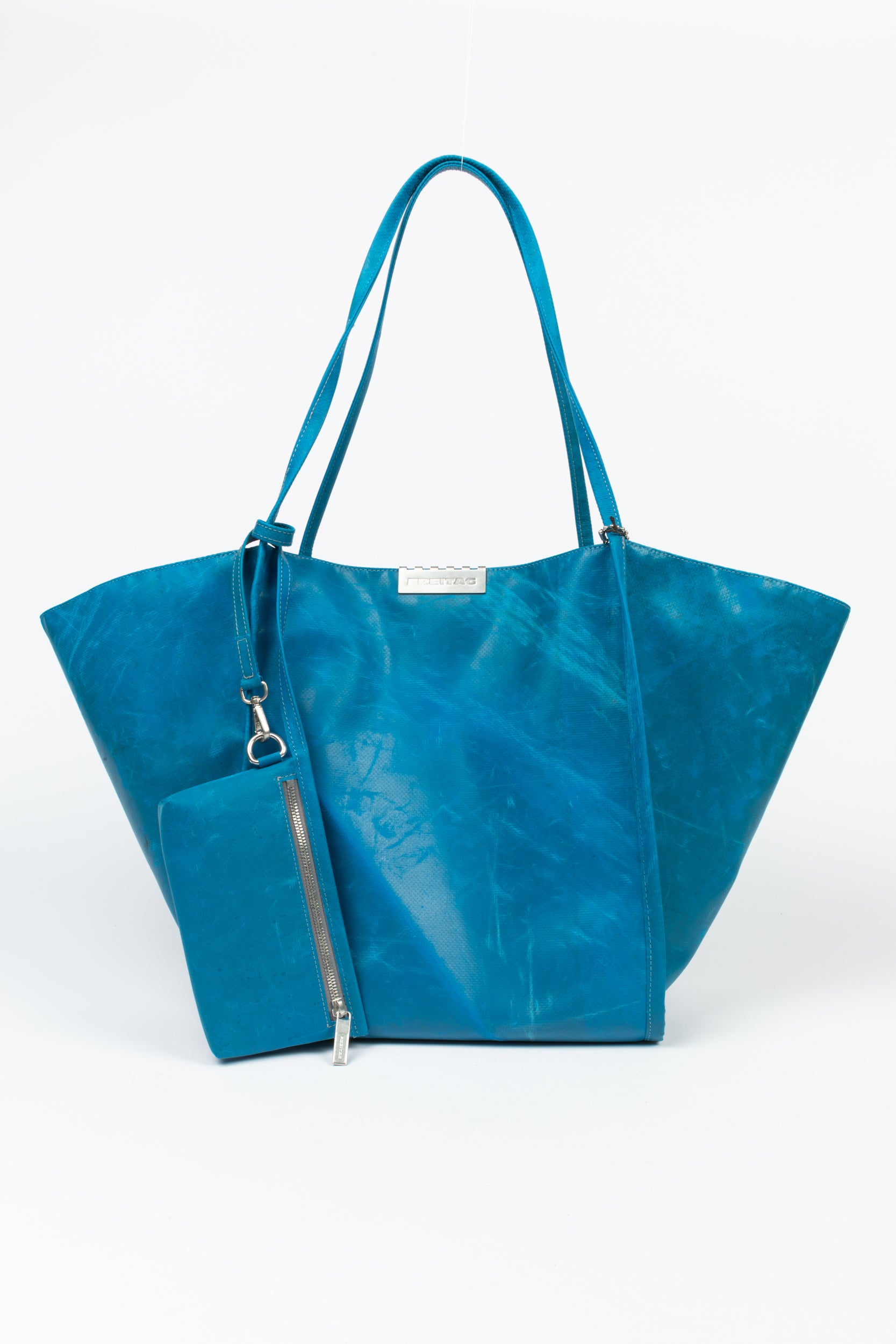 R203 Mazie | Blue