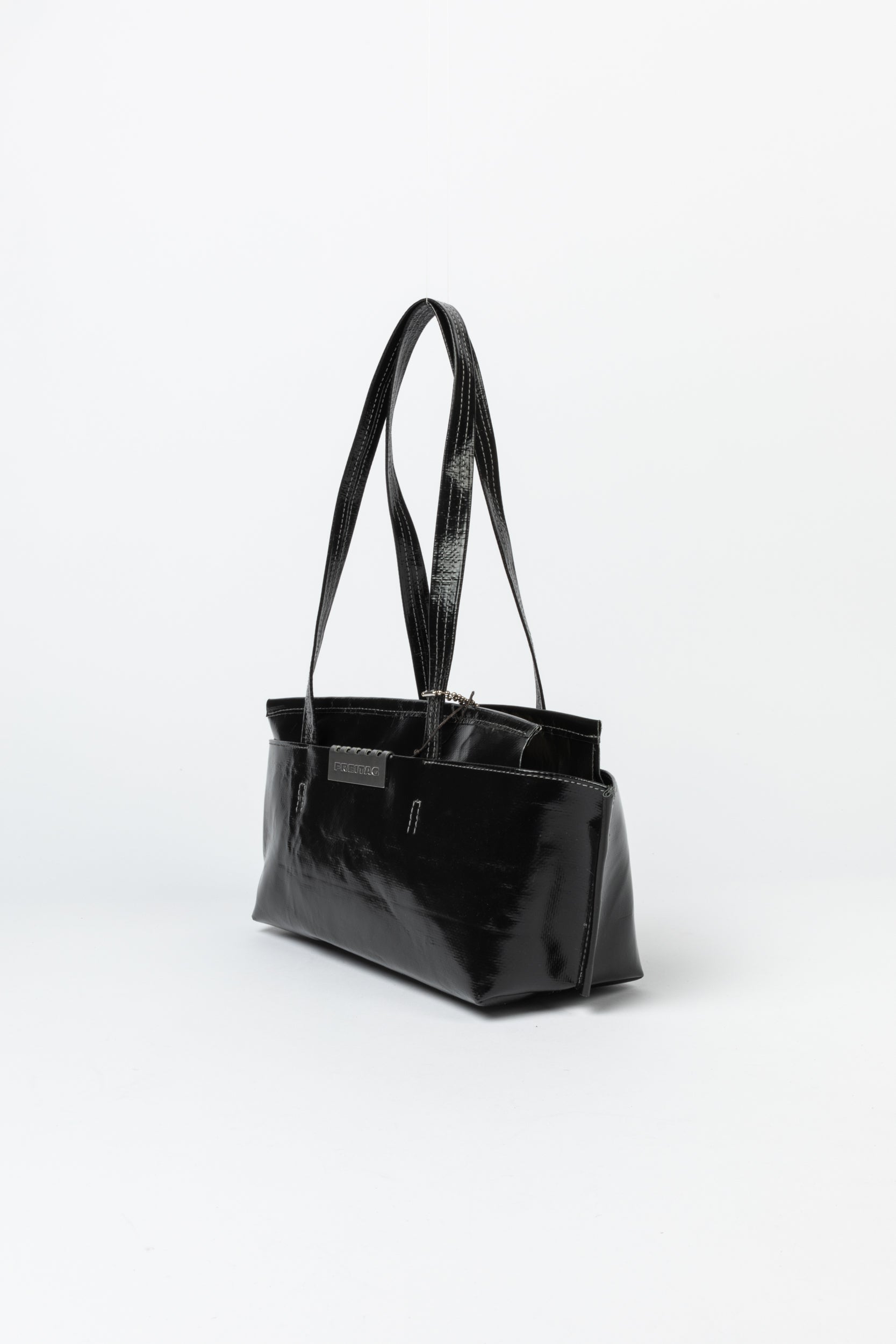 R204 Nan | Black