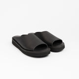 Richt | Black Pebbled