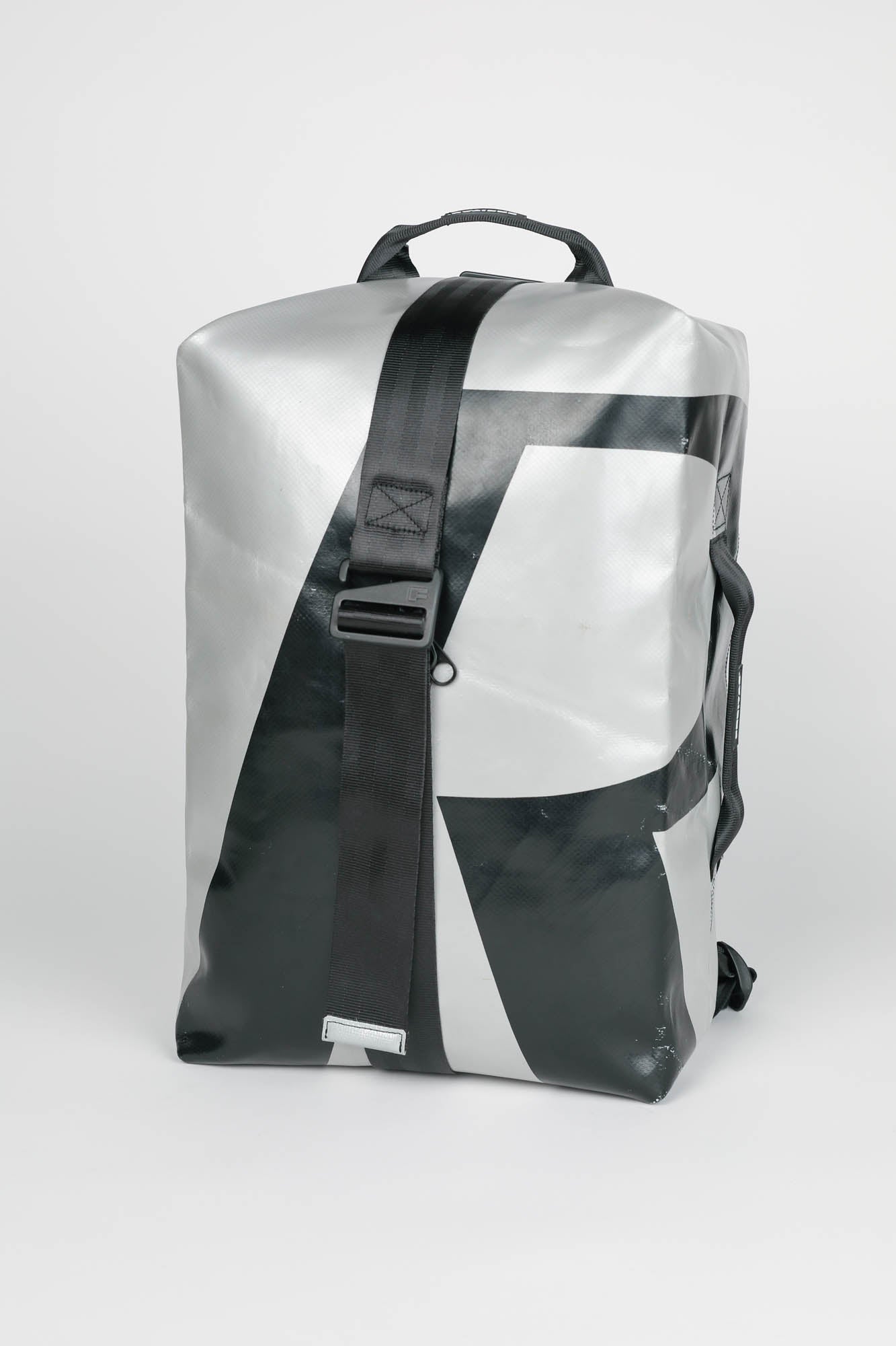 FREITAG F511 SKIPPER – Keoma