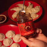 Scarlet Chilli Crunch Oil