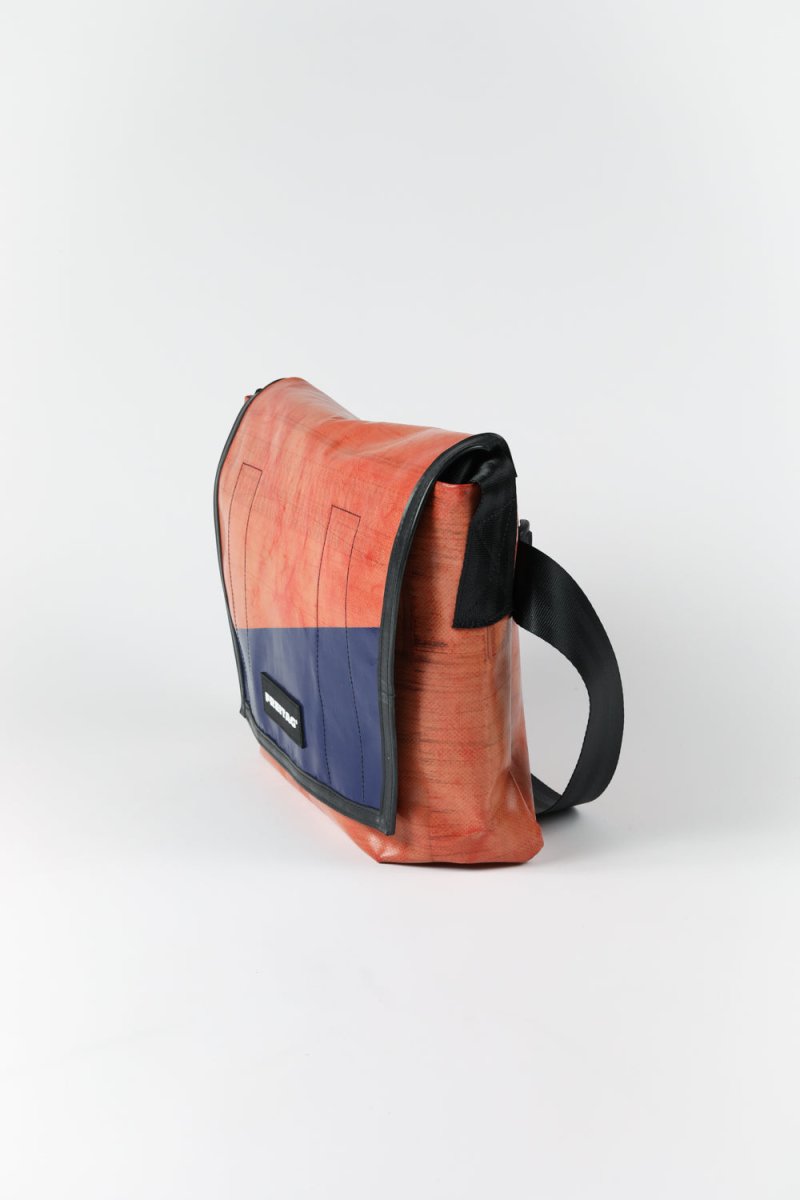 FREITAG F14 2135 DEXTER Keoma