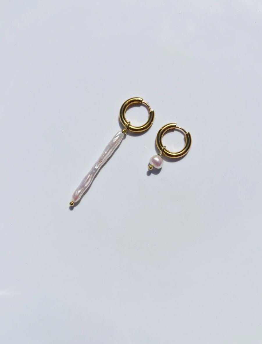 NAMAKA MADEBiwa Pearl Gold Hoops