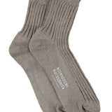 NISHIGUCHI KUTSUSHITAPraha Linen Ribbed Sock | Flaxen23-25 cm
