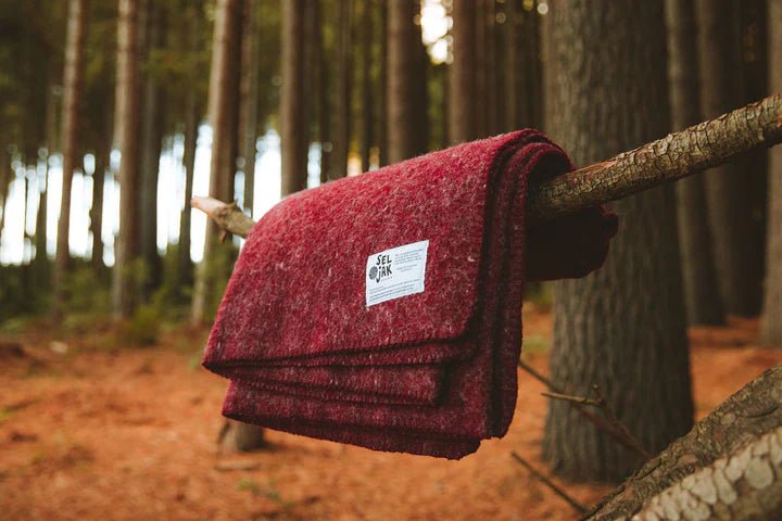 SELJAKPinot Blanket | Whipstitch