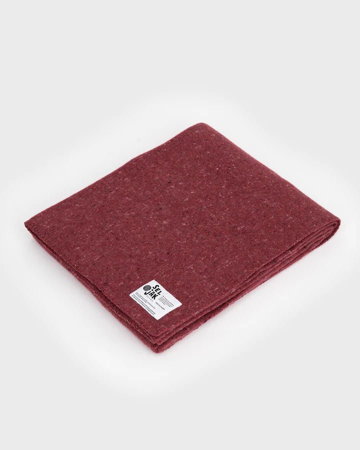 SELJAKPinot Blanket | Whipstitch